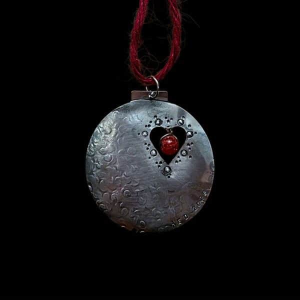 joulupallo vuosikoriste joulukoriste 2025